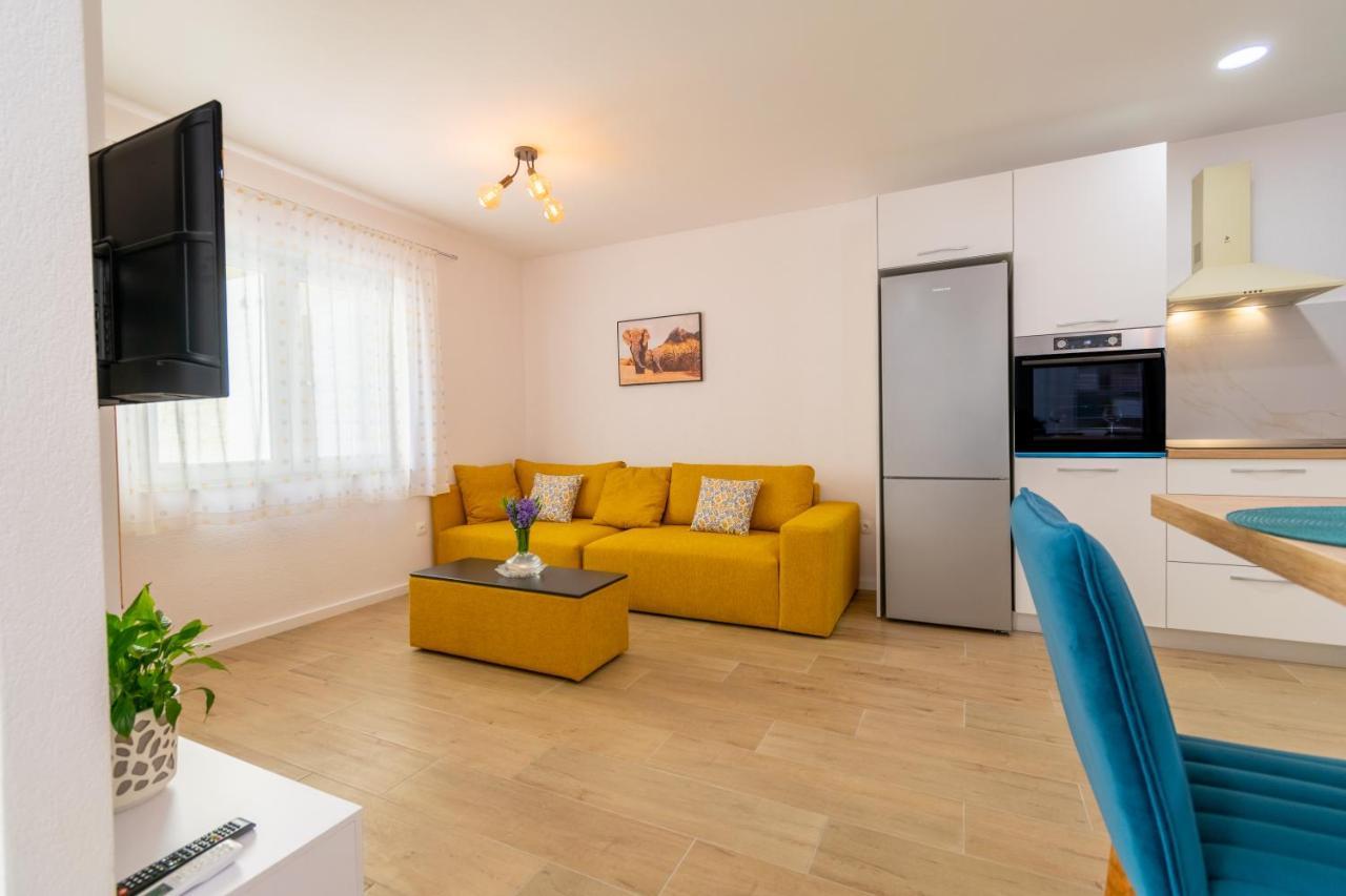 City Apartment 4 & 6 Makarska Exterior photo