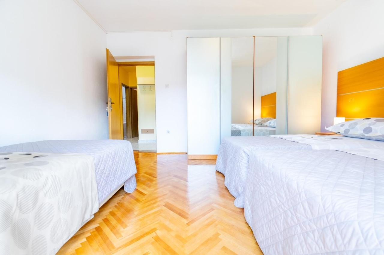 City Apartment 4 & 6 Makarska Exterior photo